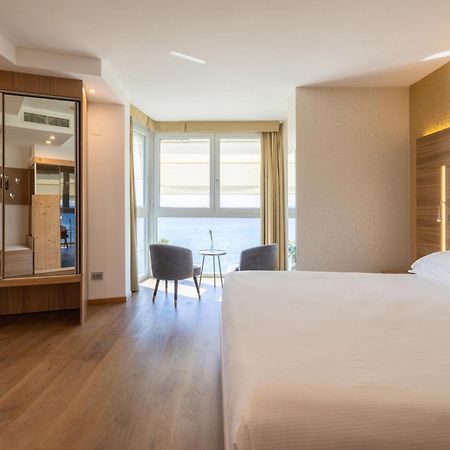 Kriss Internazionale Hotel Bardolino Dış mekan fotoğraf