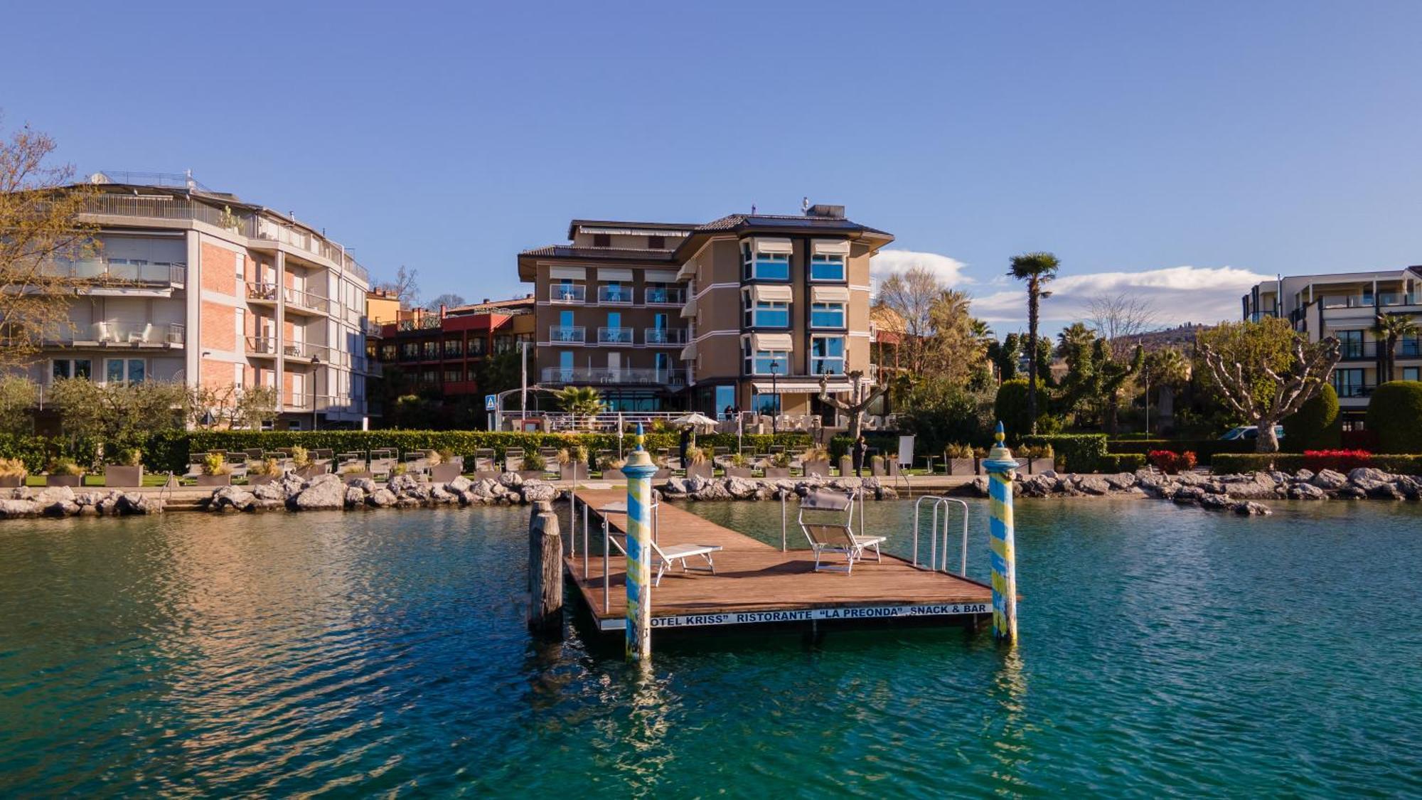 Kriss Internazionale Hotel Bardolino Dış mekan fotoğraf